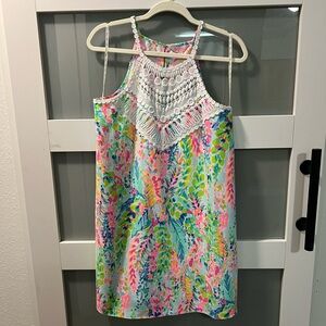 Lilly Pulitzer Pearl soft shift in Catch the Wave
